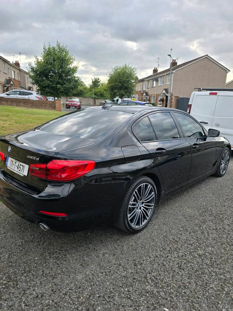 Bmw 520 - Image 2