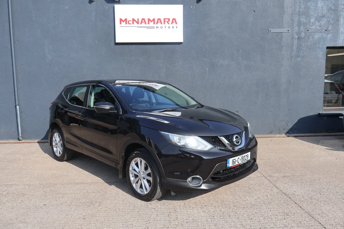 Nissan Qashqai Huge Spec FSH 12 Months NCT! - Image 1