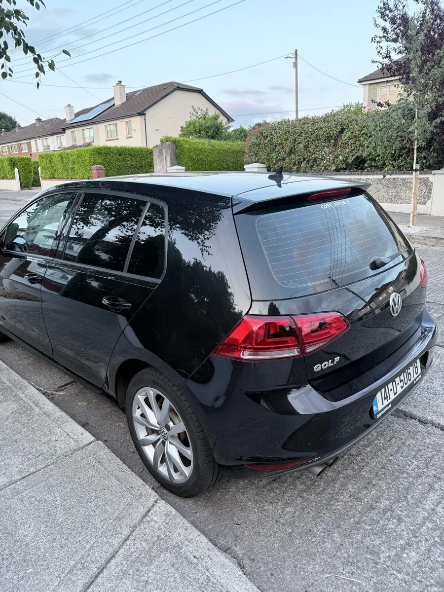 Volkswagen Golf - Image 2