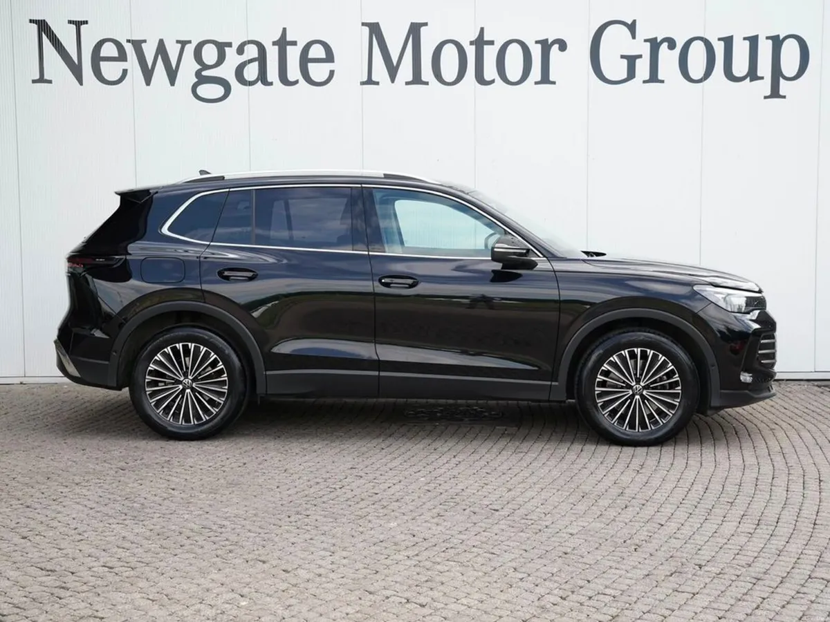 Volkswagen Tiguan 3 Eleg 2.0tdi DSG 150HP - Image 4