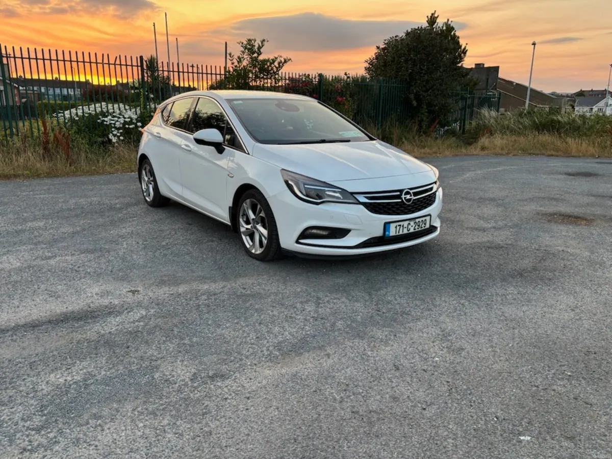 2017 (171-C) Opel Astra SRI 1.6 CDTI - Image 1
