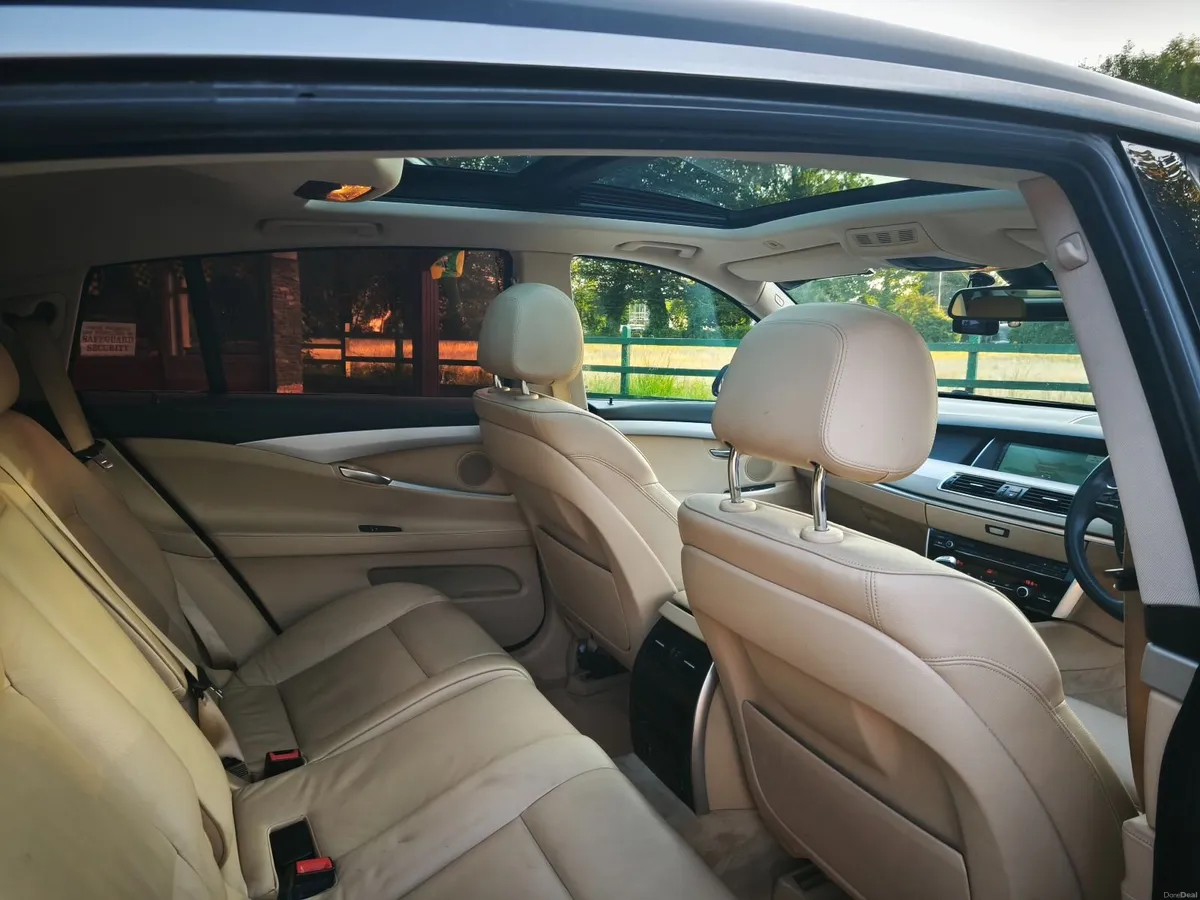 BMW 5-Series GT - Image 5