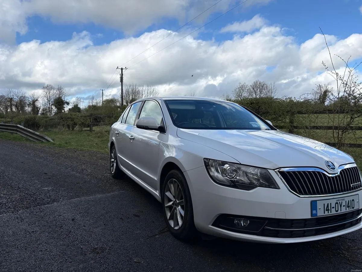 Skoda Superb 2014 - Image 3