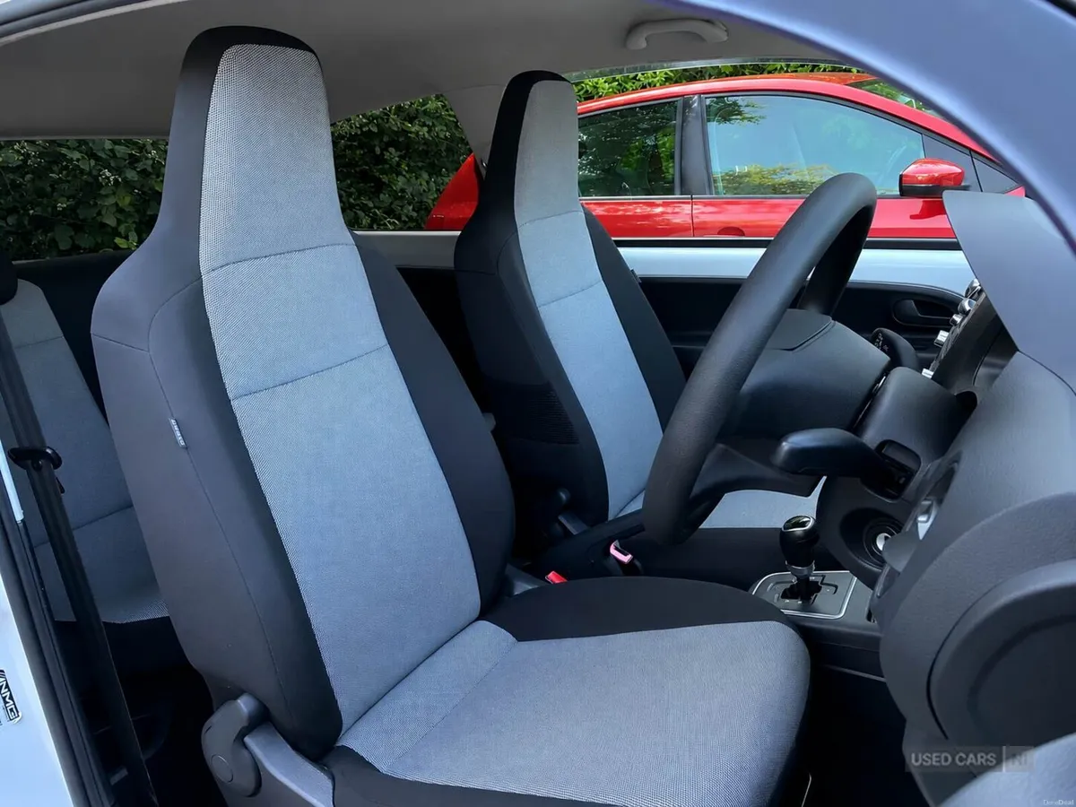Skoda Citigo HATCHBACK - Image 2