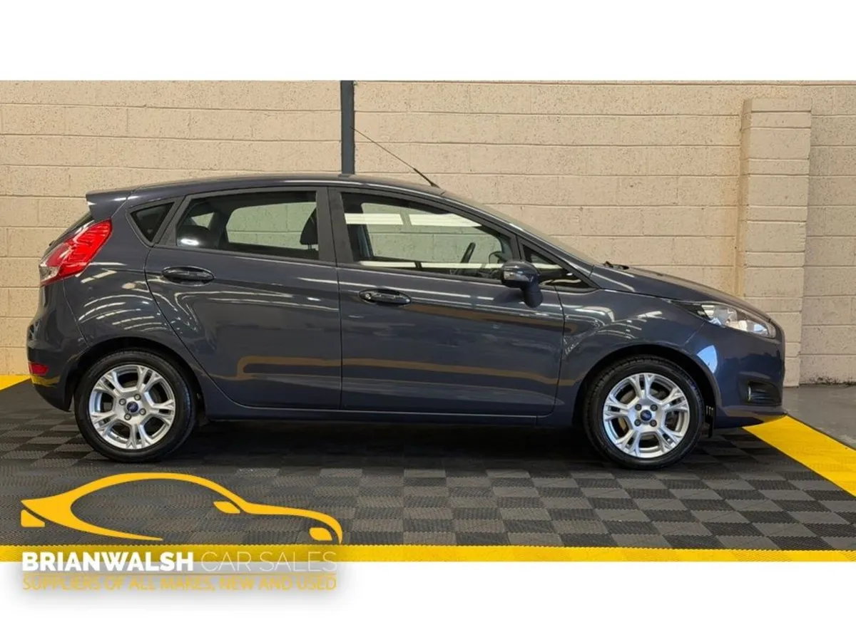 Ford Fiesta MCA ZETEC 1.25 60PS M5 4DR 5DR - Image 2