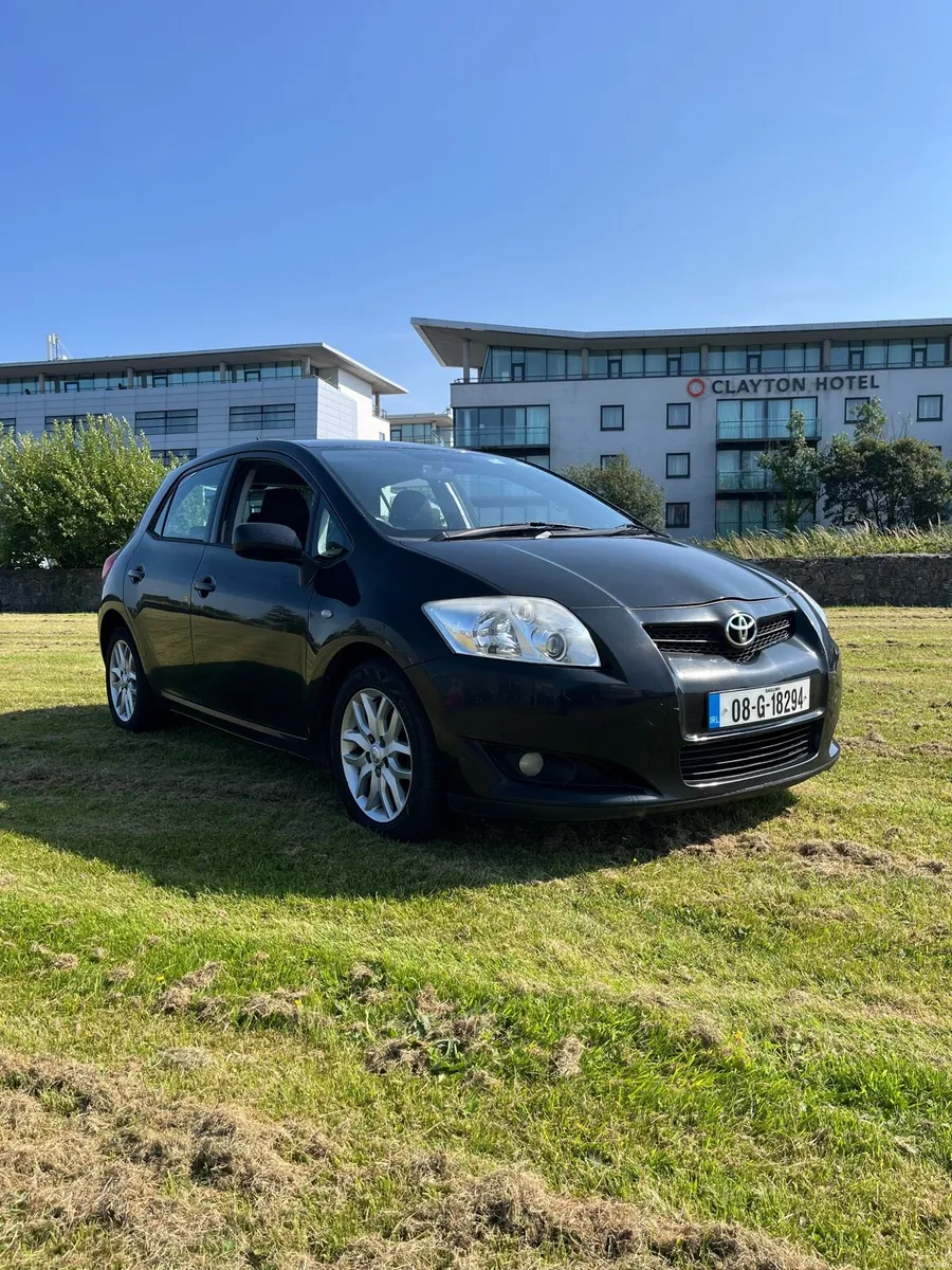 Toyota auris 1.4 diesel - Image 1