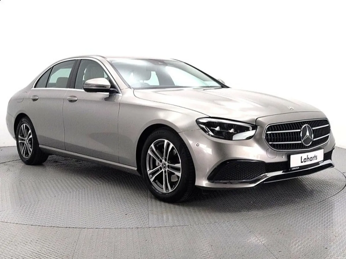 Mercedes-Benz E-Class D AUTO *LEATHER INTERIOR*HEA - Image 1
