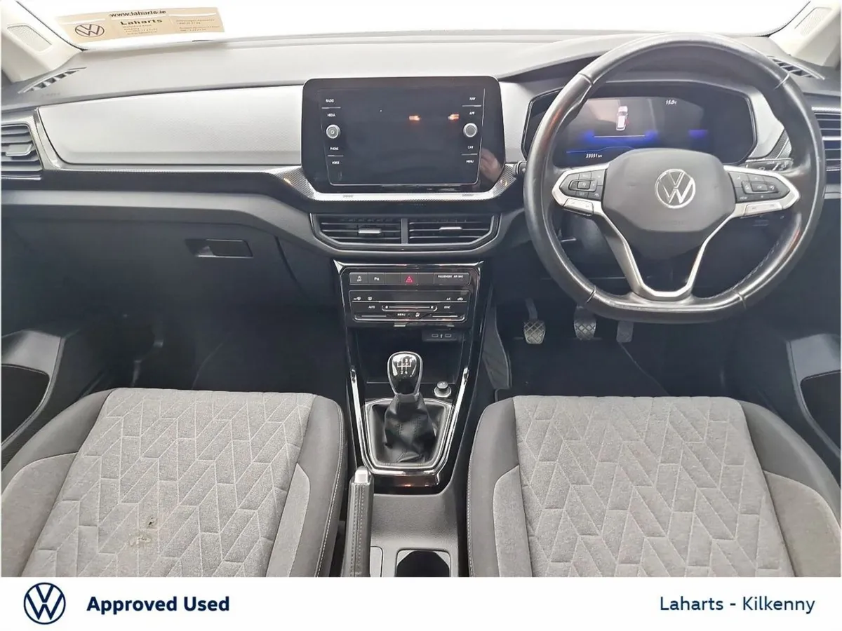 Volkswagen T-Cross LIFE 1.0TSI 95HP - Image 4