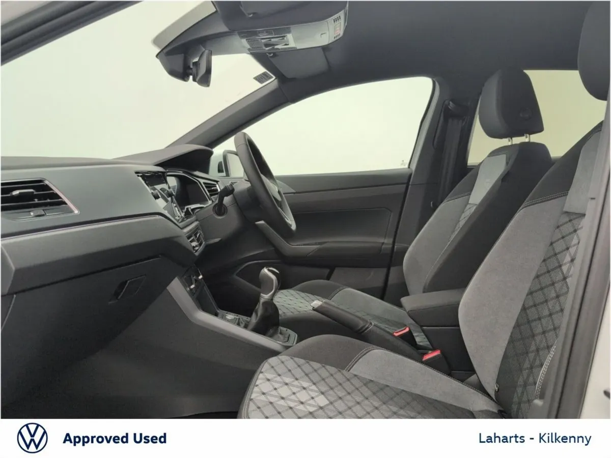 Volkswagen Taigo R-LINE 75 1.0TSI 116HP - EX DEMO, - Image 4