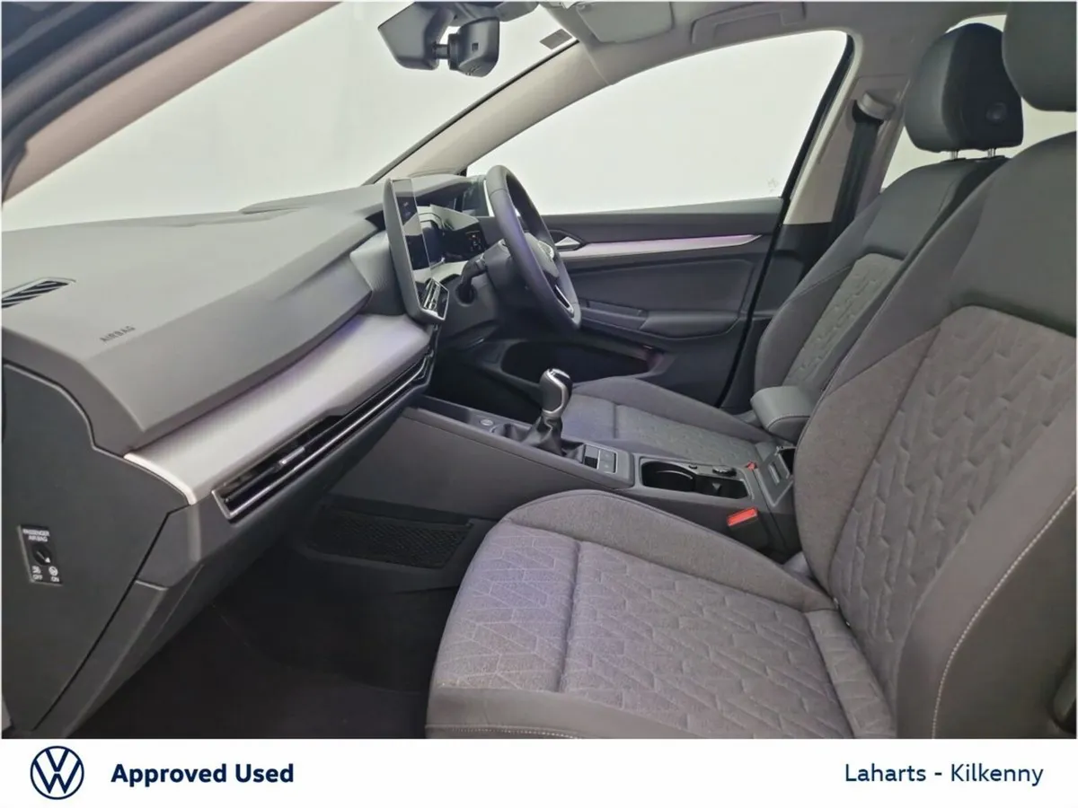 Volkswagen Golf EDITION 75 2.0TDI 5DR 116HP - Image 4