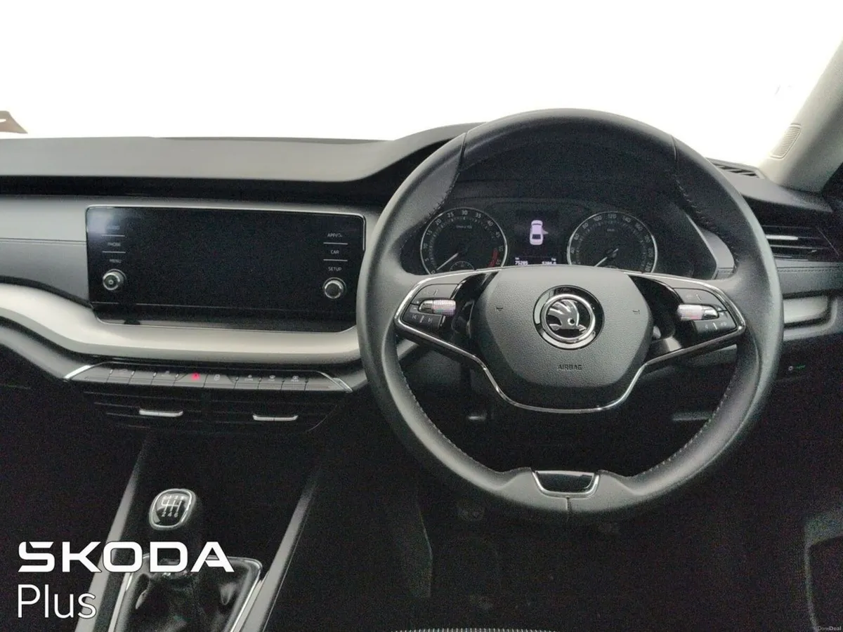 Skoda Octavia AMBITION 2.0TDI 115HP - Image 4