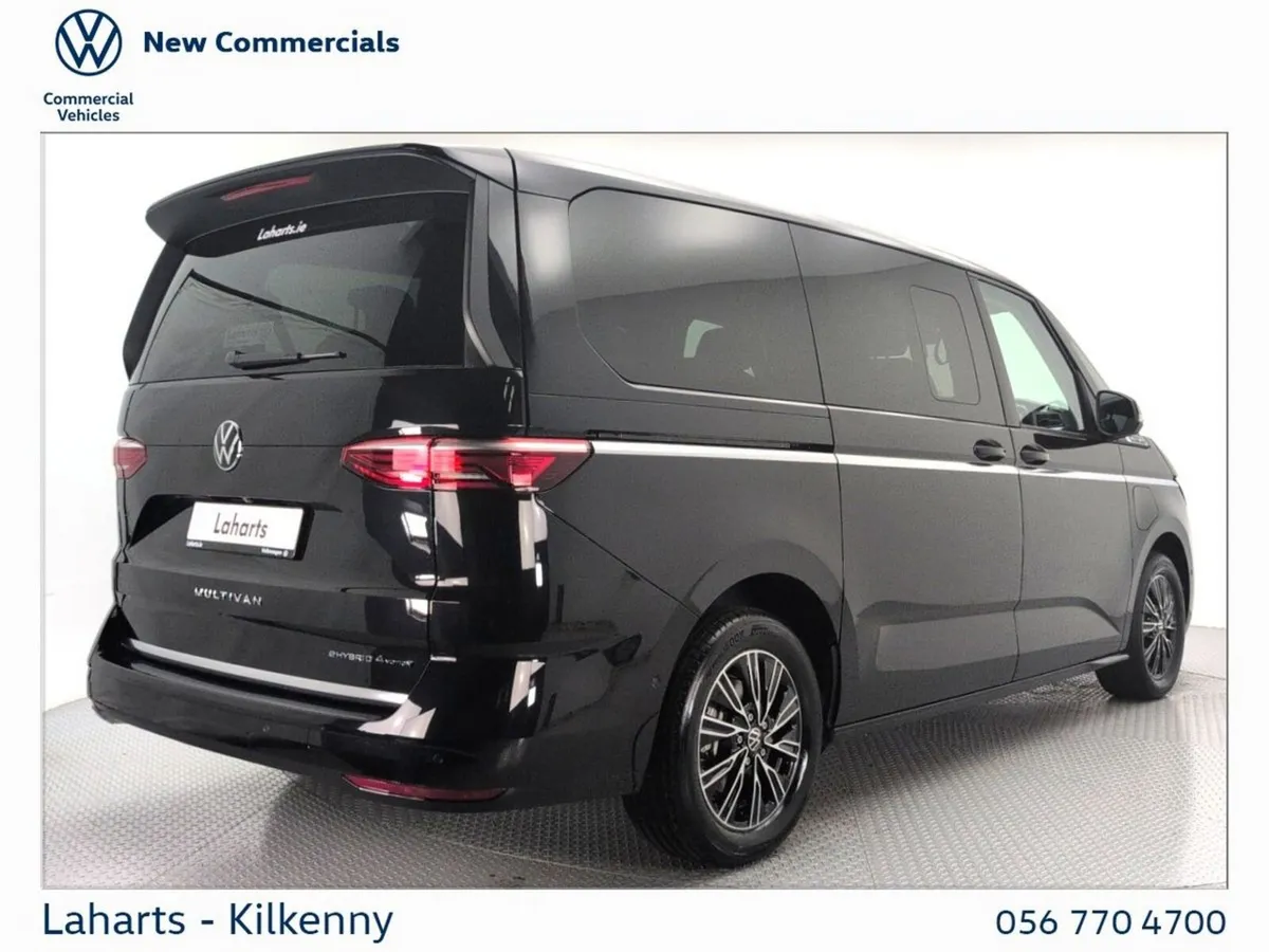 Volkswagen Multivan LWB STYLE PHEV 240HP AUTO 4MOT - Image 3