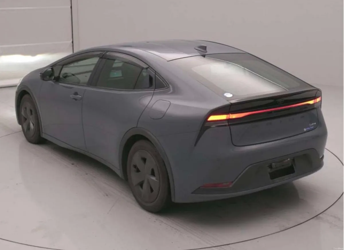 Toyota Prius - Image 2