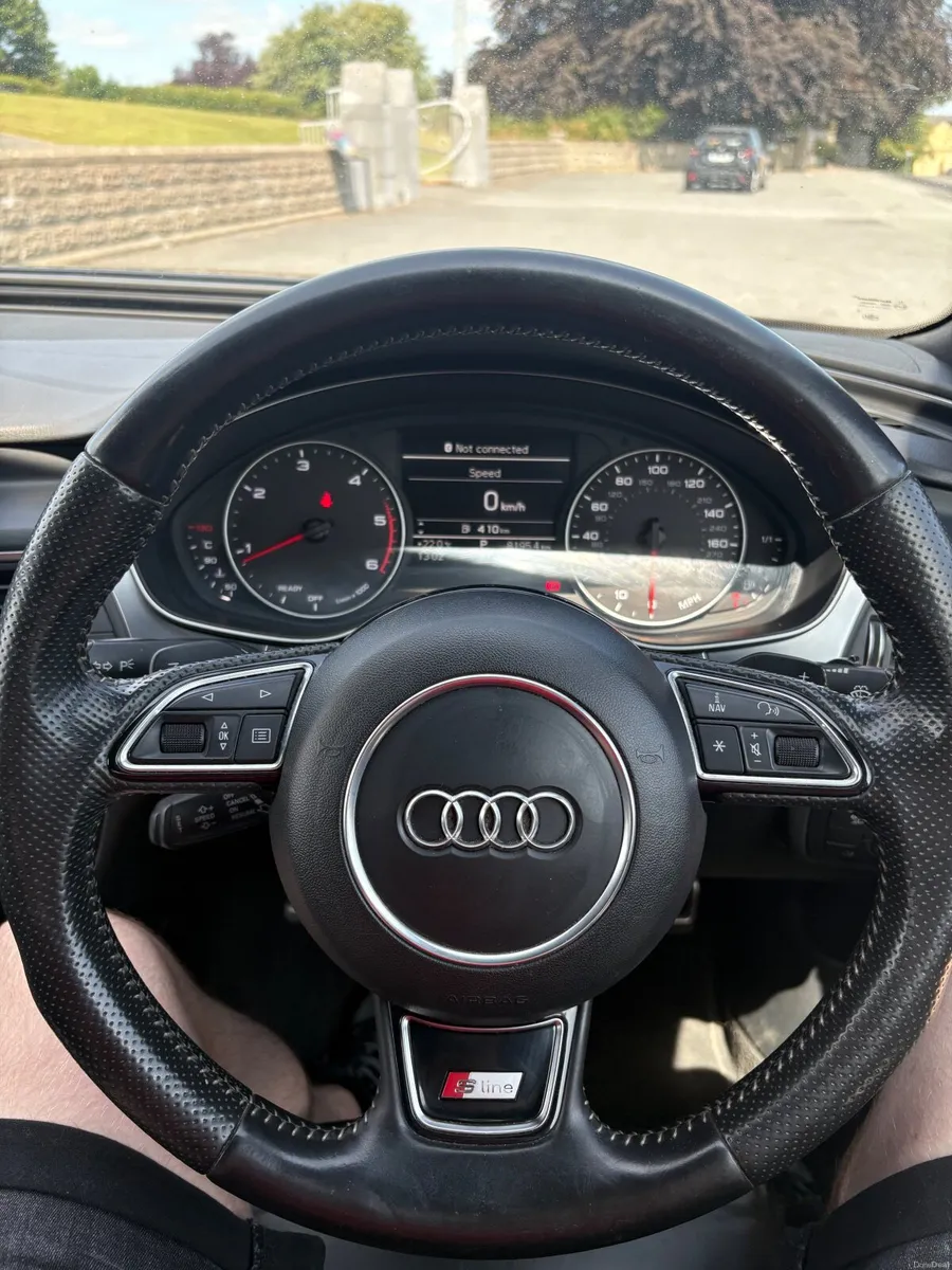 Audi A6 2015 - Image 4
