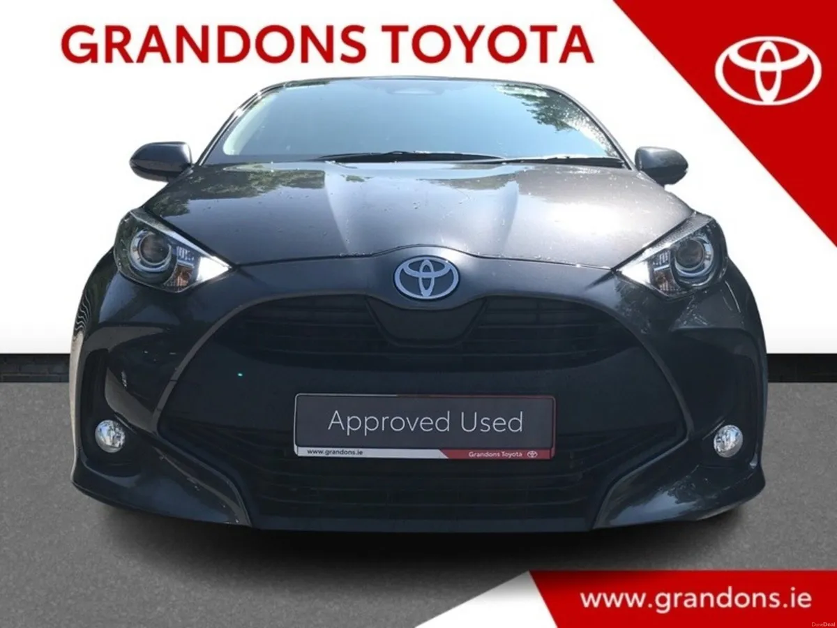 Toyota Yaris HEV LUNA - GRANDONS - DEMO SALE! - Image 5