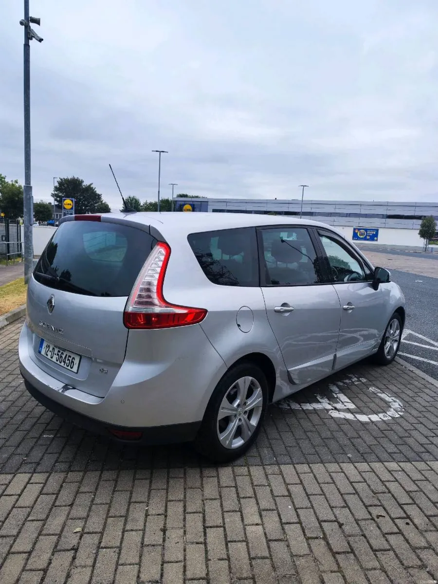 Renault Gran Scenic 1.5dci - Image 4