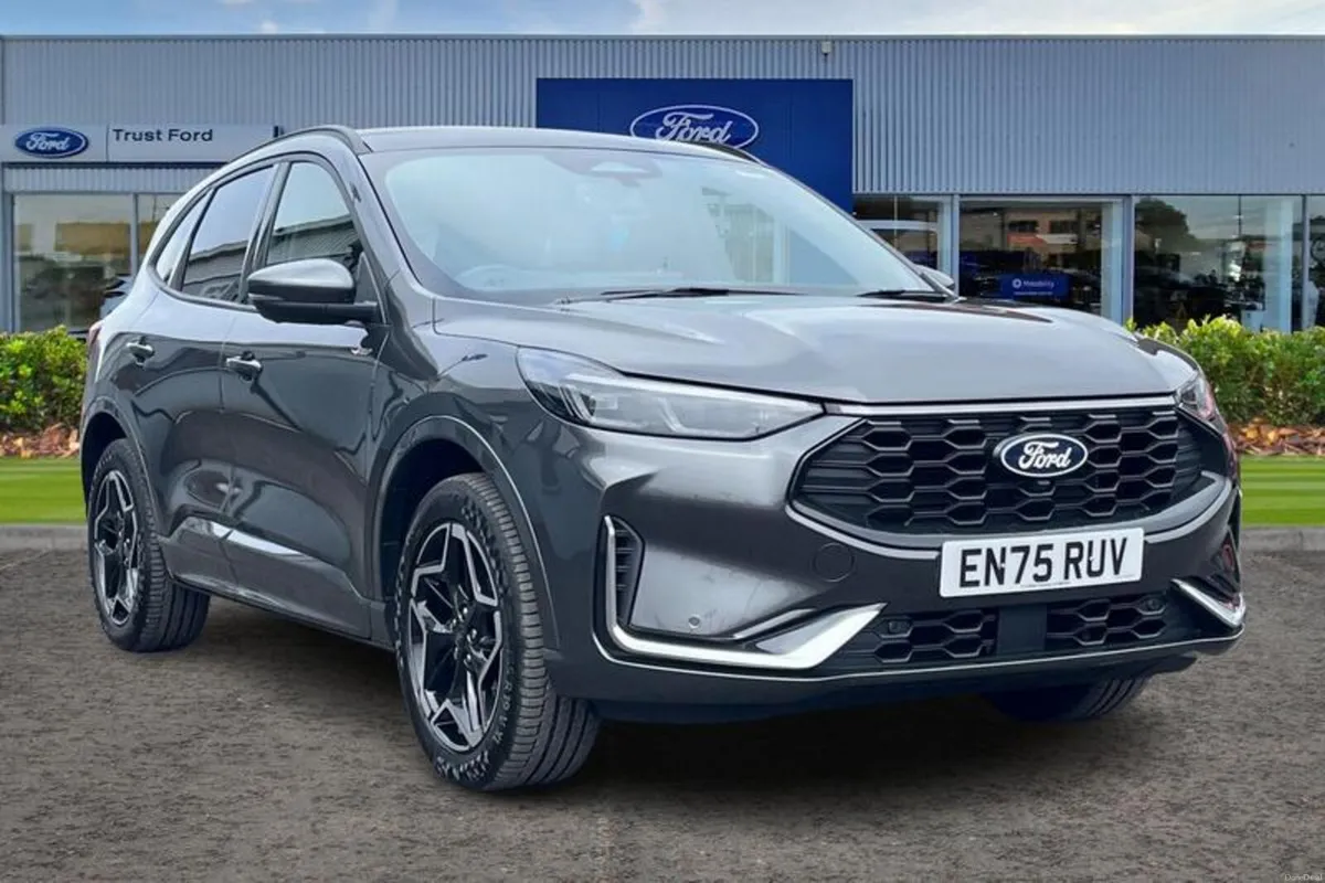 Ford Kuga 2.5 Duratec 14.4kWh ST-Line X SUV 5dr Pe - Image 1