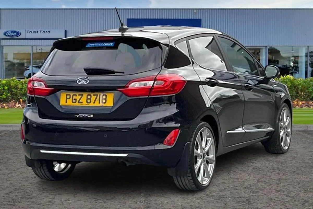 Ford Fiesta 1.0 EcoBoost 5dr - Image 4