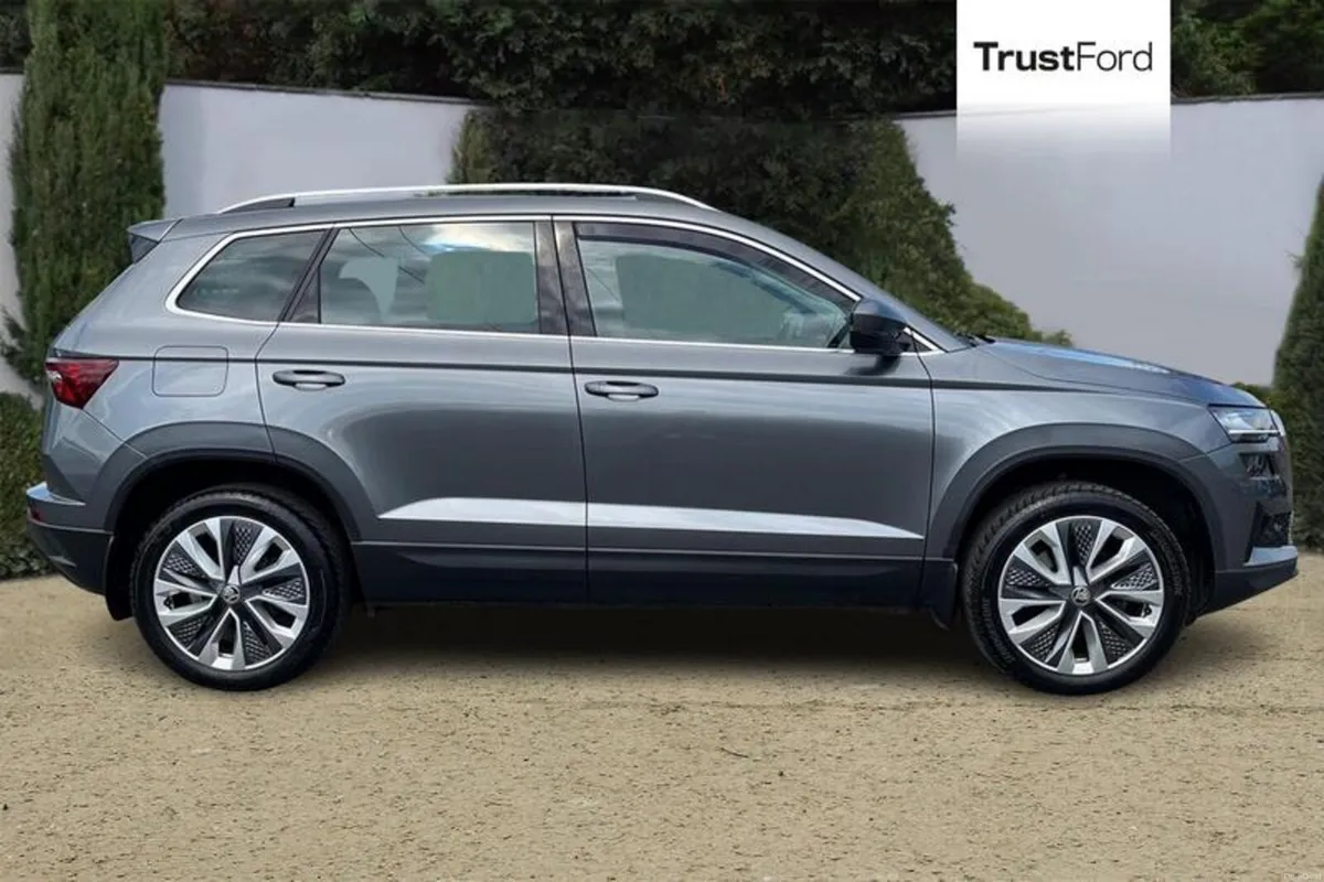 Skoda Karoq 1.5 TSI ACT SE L SUV 5dr Petrol DSG Eu - Image 3