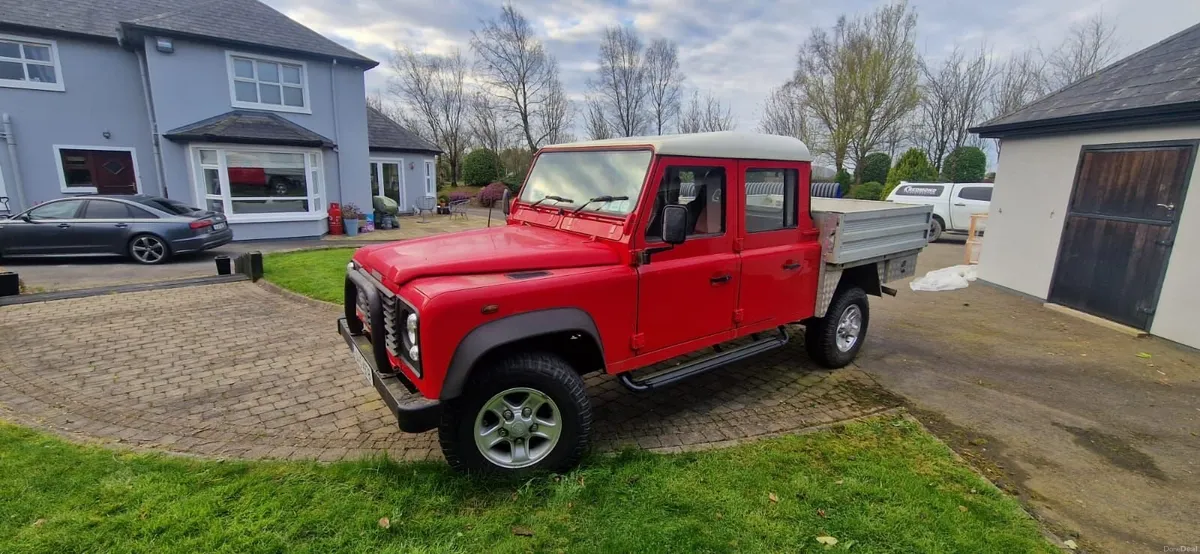 Land Rover Defender 2004 - Image 3