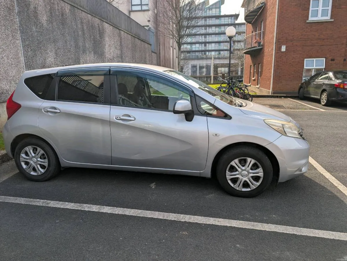 Nissan Note Automatic 2013 - Image 2