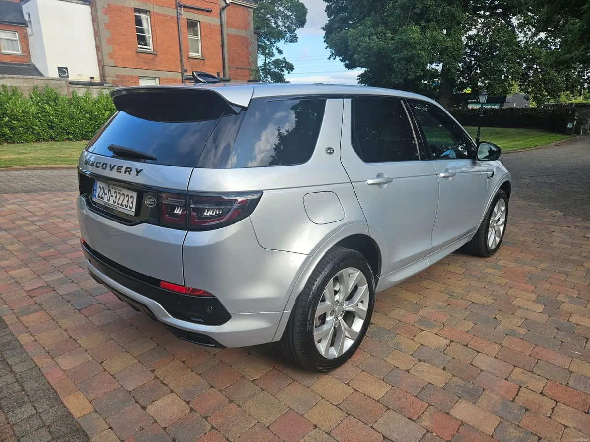 Land Rover Discovery Sport 2022 - Image 6