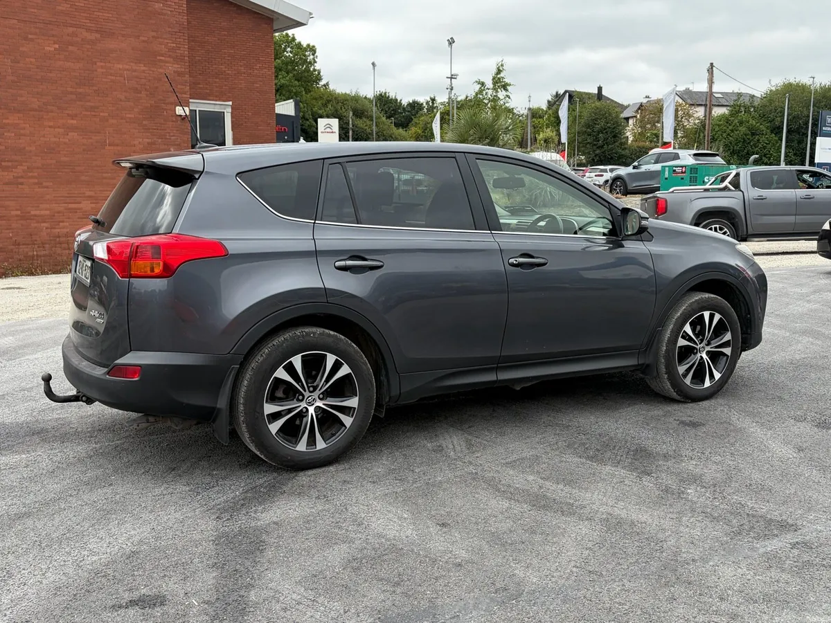 152 RAV4 AWD 4x4 - Image 3