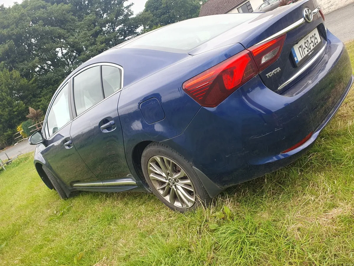 Toyota Avensis - Image 2