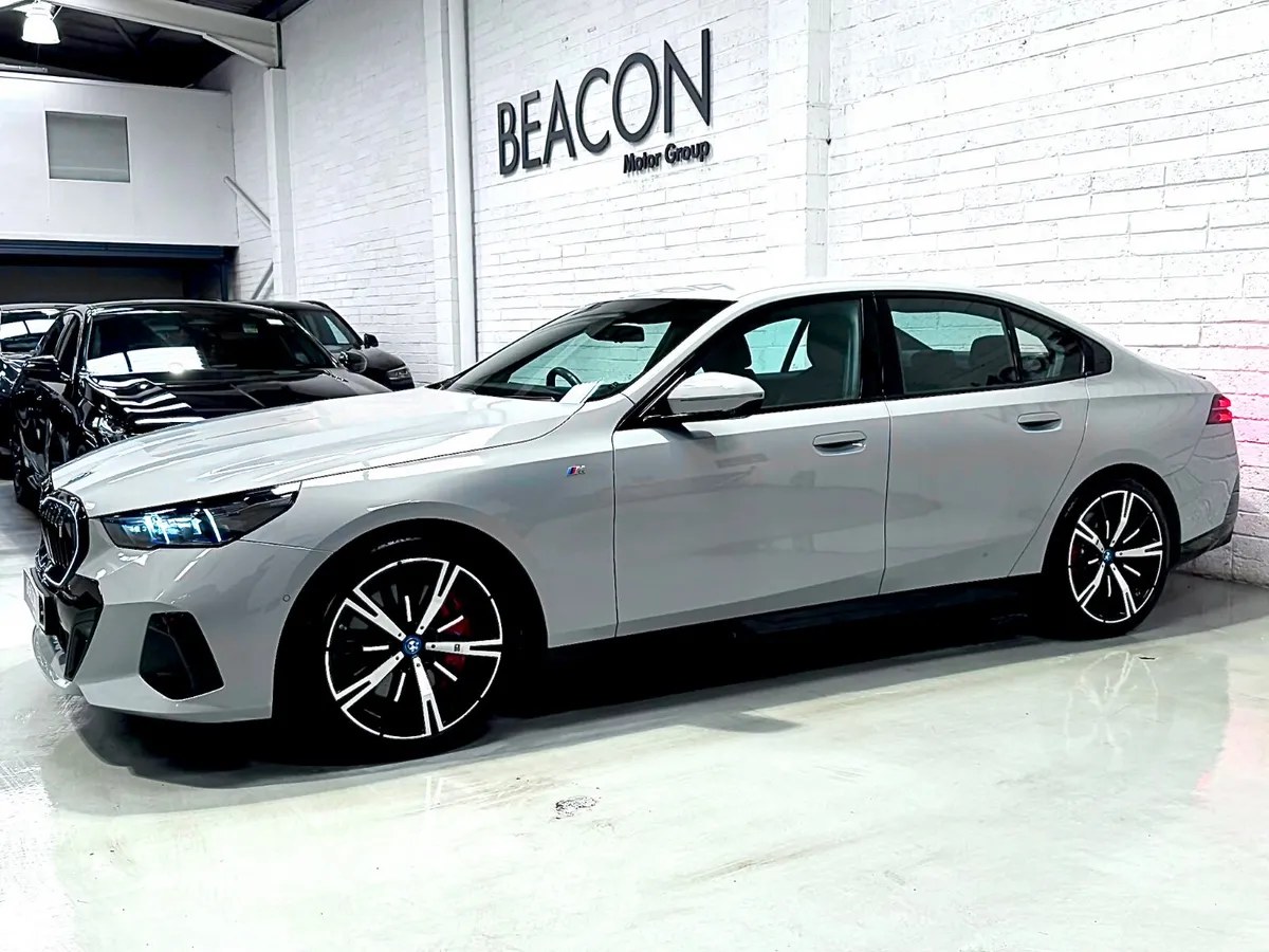 *241*ONLY 19,000 MILES*BMW I5 PRO M-SPORT 250KW 84 - Image 5