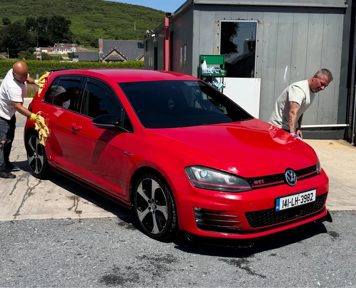 2014 Volkswagen Golf GTI | Manual - Image 1