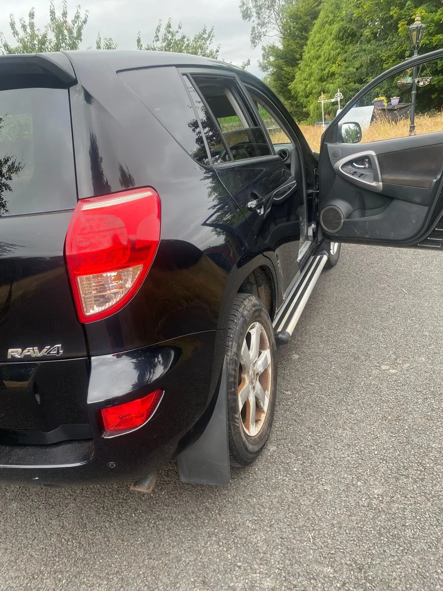 Toyota Rav 4XTR aD-4D - Image 4