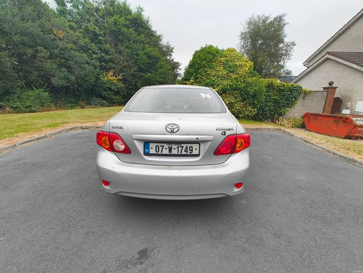 Toyota Corolla 2007 - Image 2