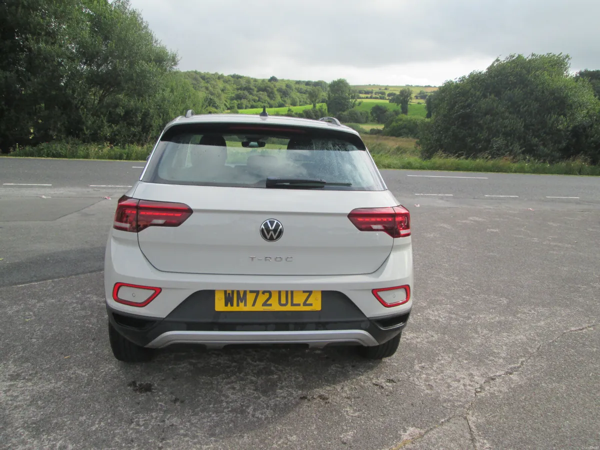 2023  VOLKSWAGEN  T-ROC  2.0  TDI  EVO-LIFE  5DR - Image 6