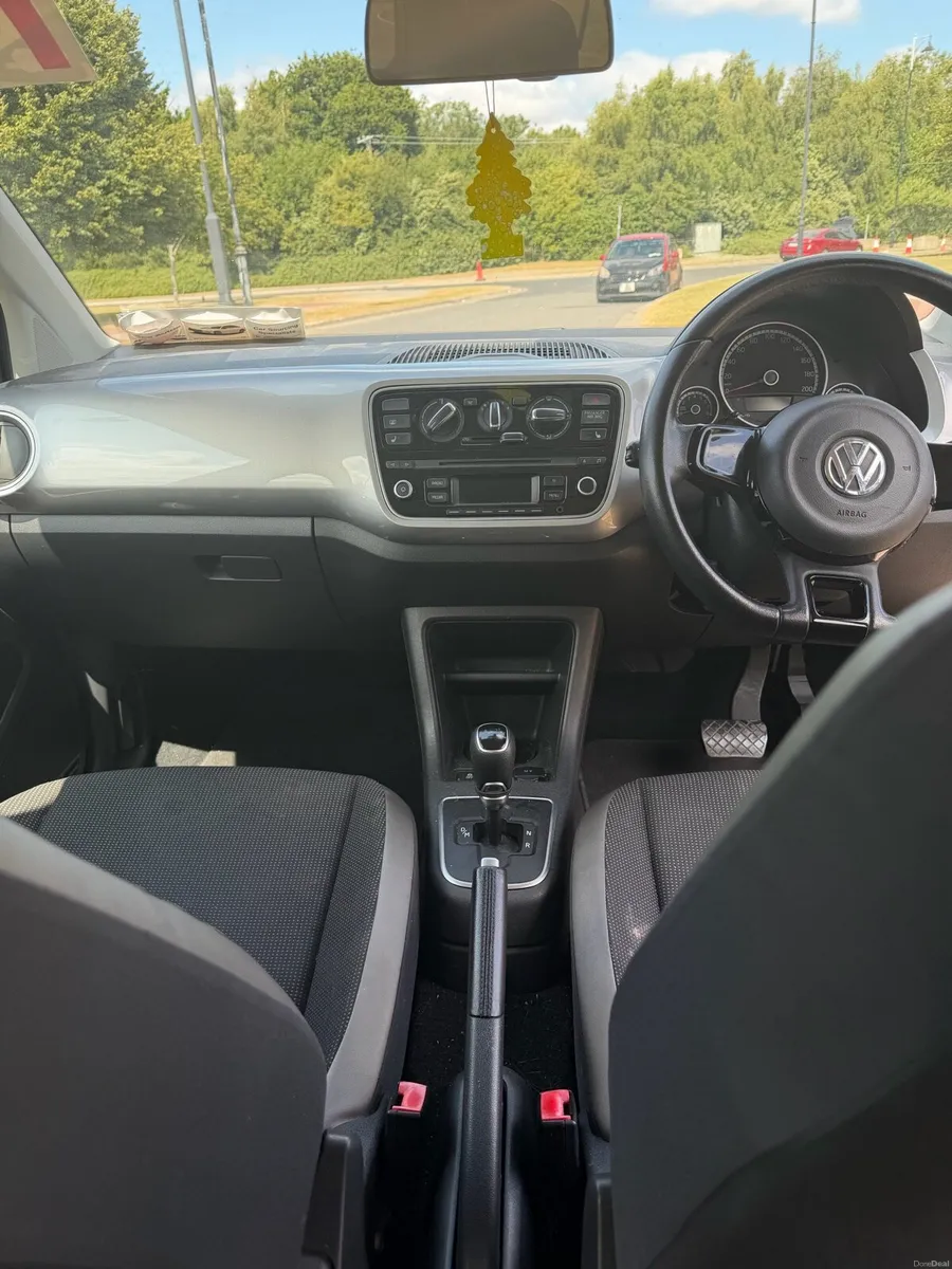 Volkswagen Up new nct - Image 5