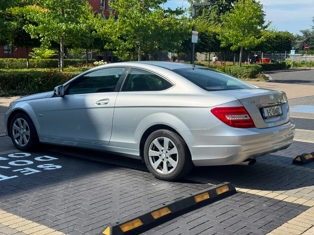 2011 MERCEDES-BENZ C220D COUPE - Image 4