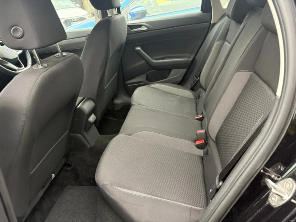 Volkswagen Polo 2024 - Image 4