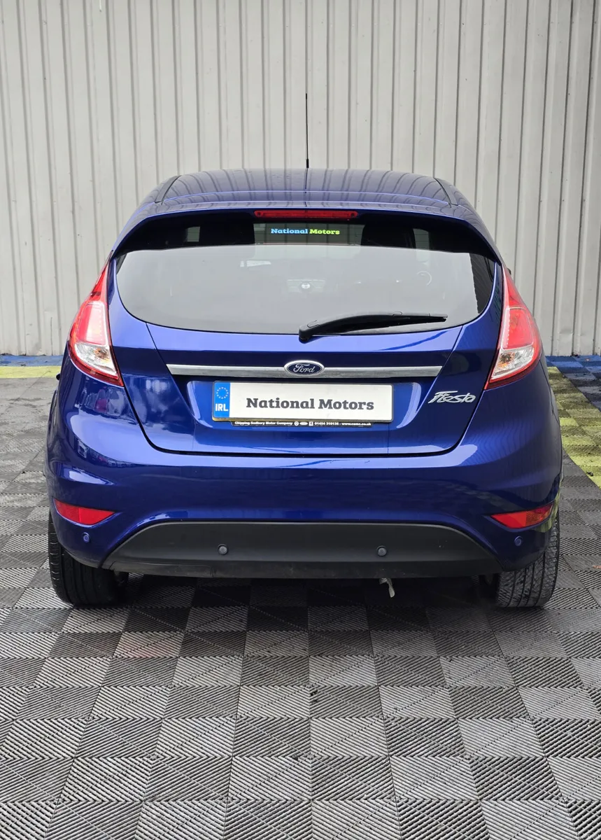 2015 Ford Fiesta 1.0 Petrol TITANIUM - Image 4