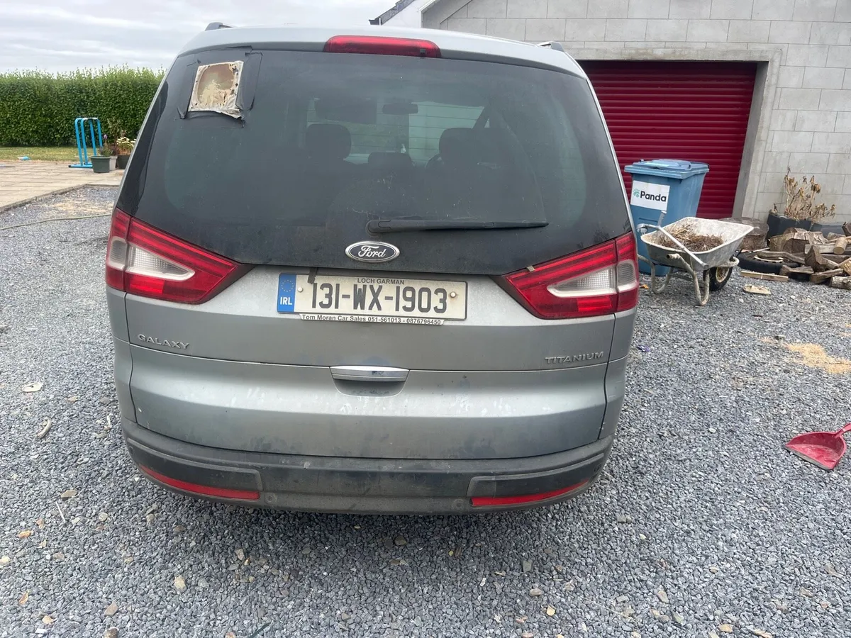 Car - Image 2