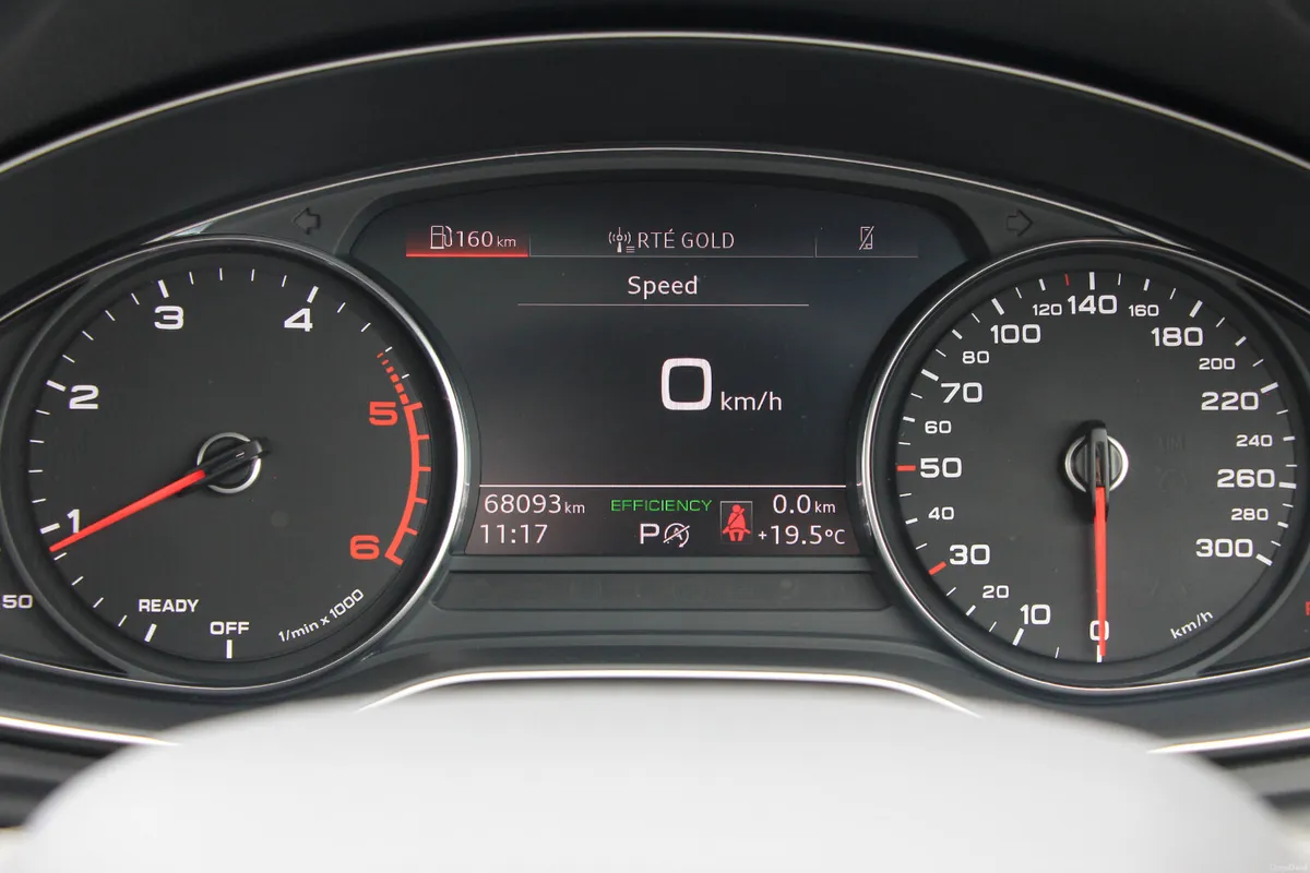 Q5 Quattro * Sunroof * S Line * 204Bhp Tdi - Image 5