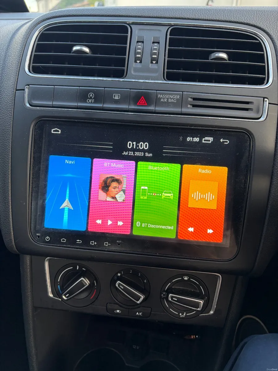 Volkswagen Polo 2015 - Image 4