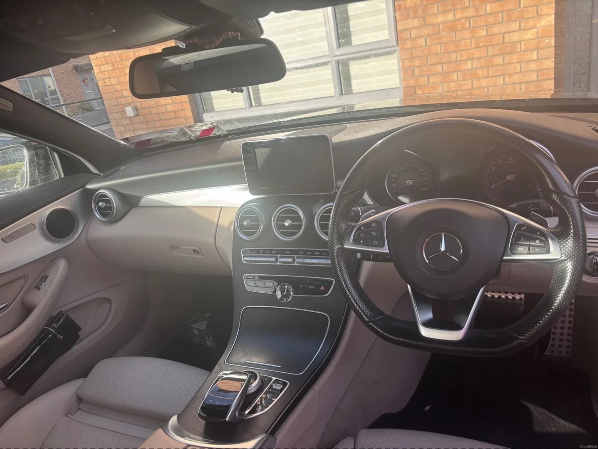 Mercedes-Benz C-Class 2016 - Image 6