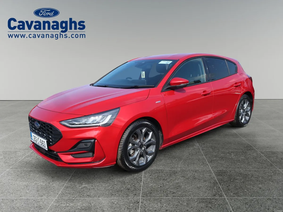 2025 Ford Focus ST-LINE 1.0T 5DR 125PS mHEV - Image 1