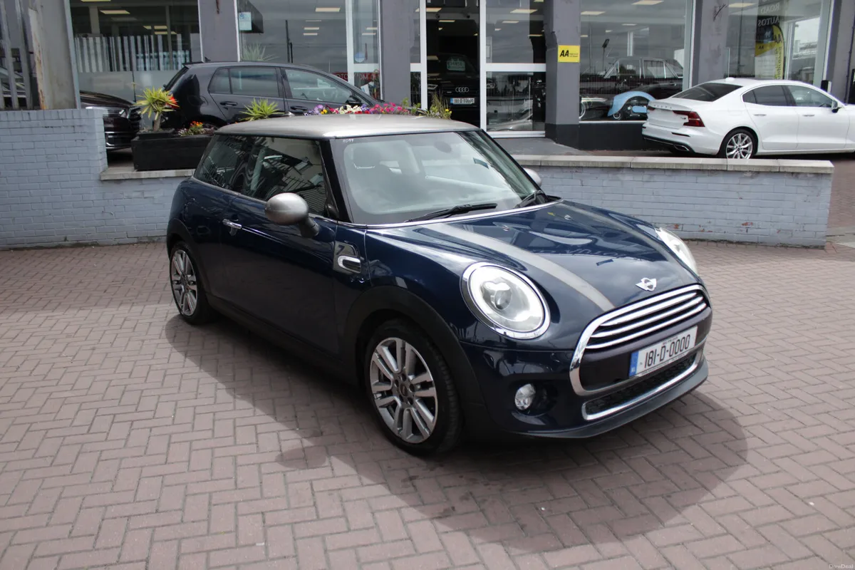 2018 MINI COOPER D 7 5DR HATCHBACK AUTOMATIC - Image 1
