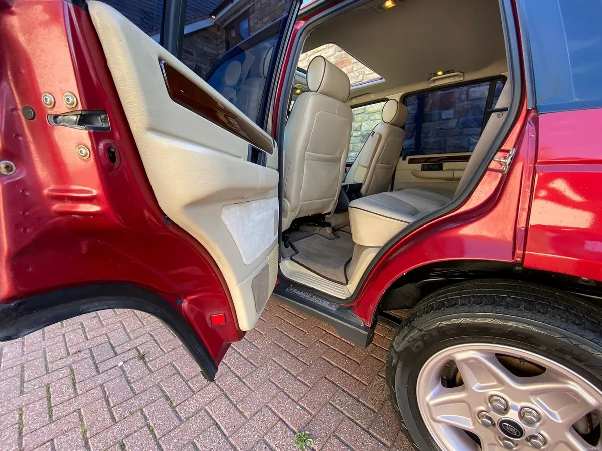 Range Rover P38 HSE 4.6L Petrol V8 - Image 6