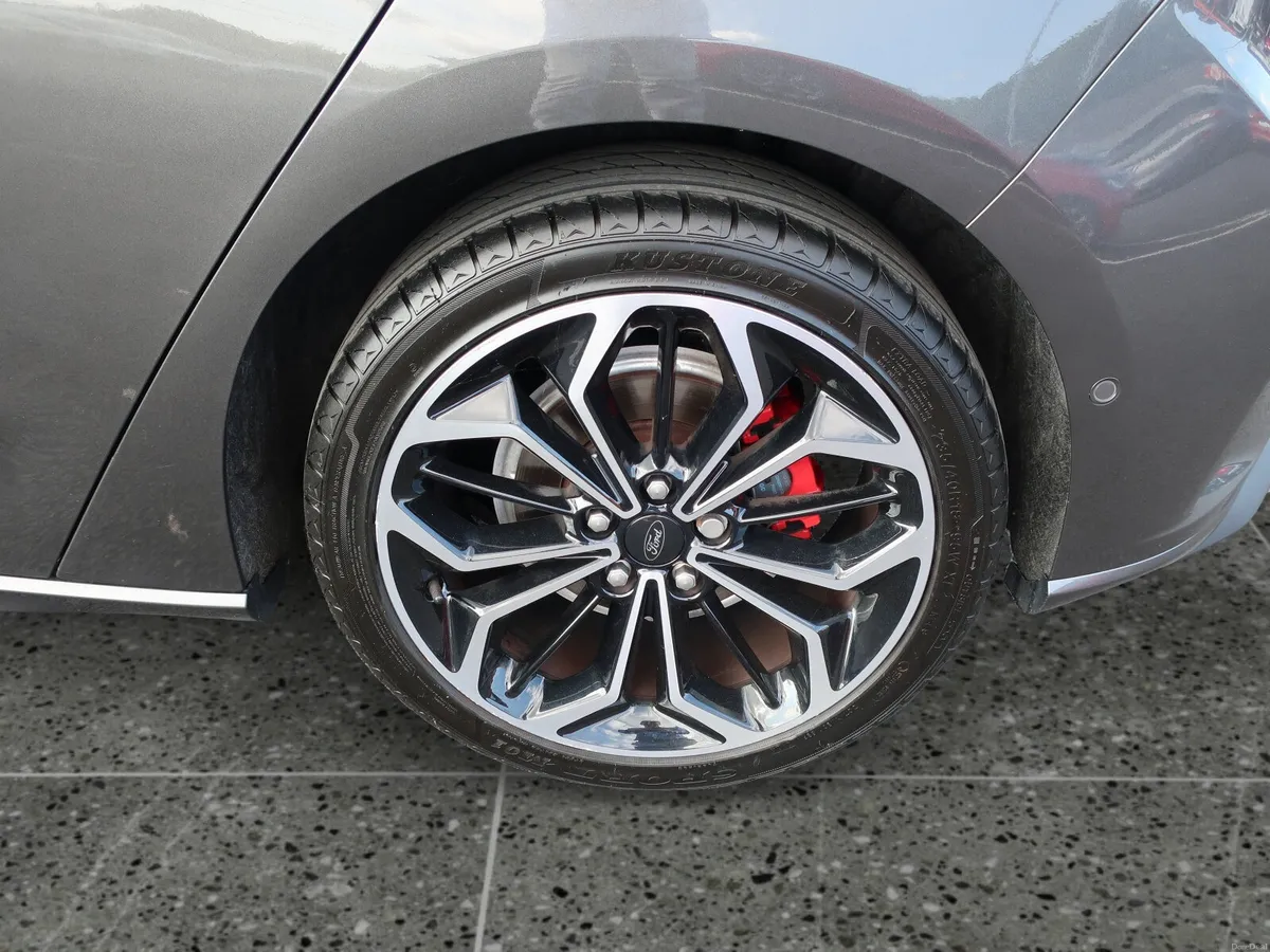 2022 Ford Focus 1.0 ST LINE EDITION 5DR 125P - Image 6