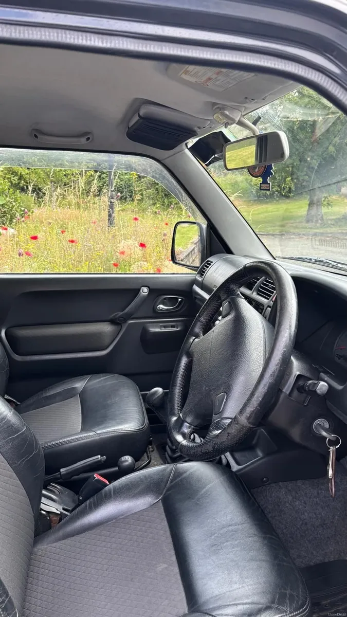 Suzuki Jimny 2004 - Image 3