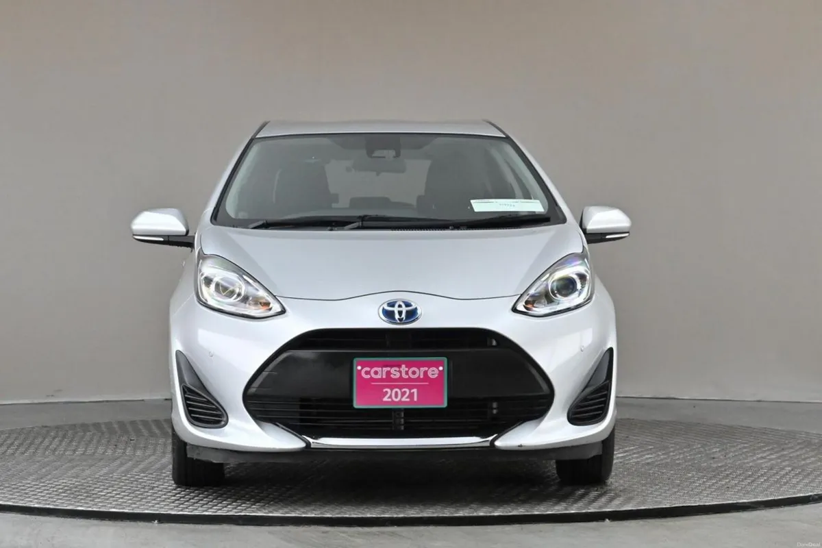 Toyota Aqua 1.5 VVT-i HYBRID **REVERSE CAM**ANDROI - Image 2