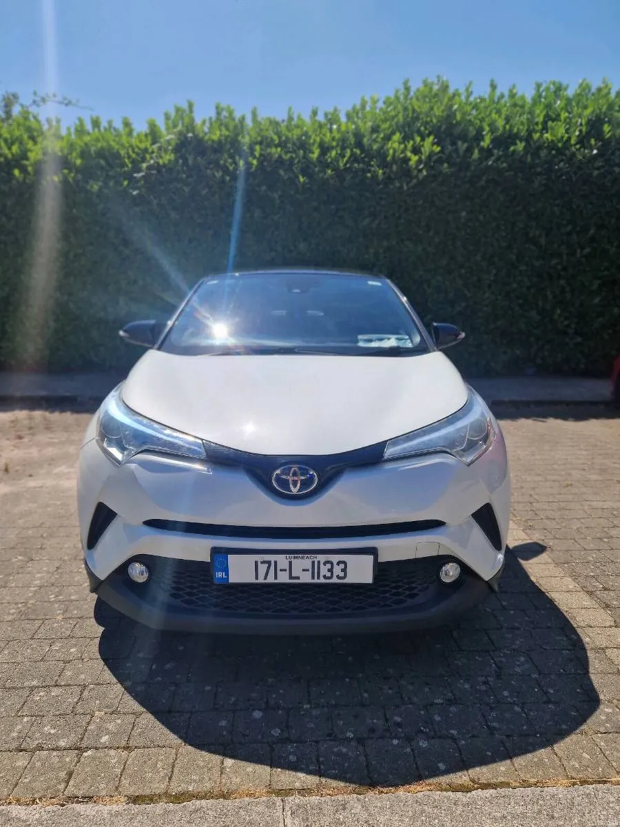 Toyota C-HR Hybrid Luna Sport Auto 1.8 Petrol - Image 1