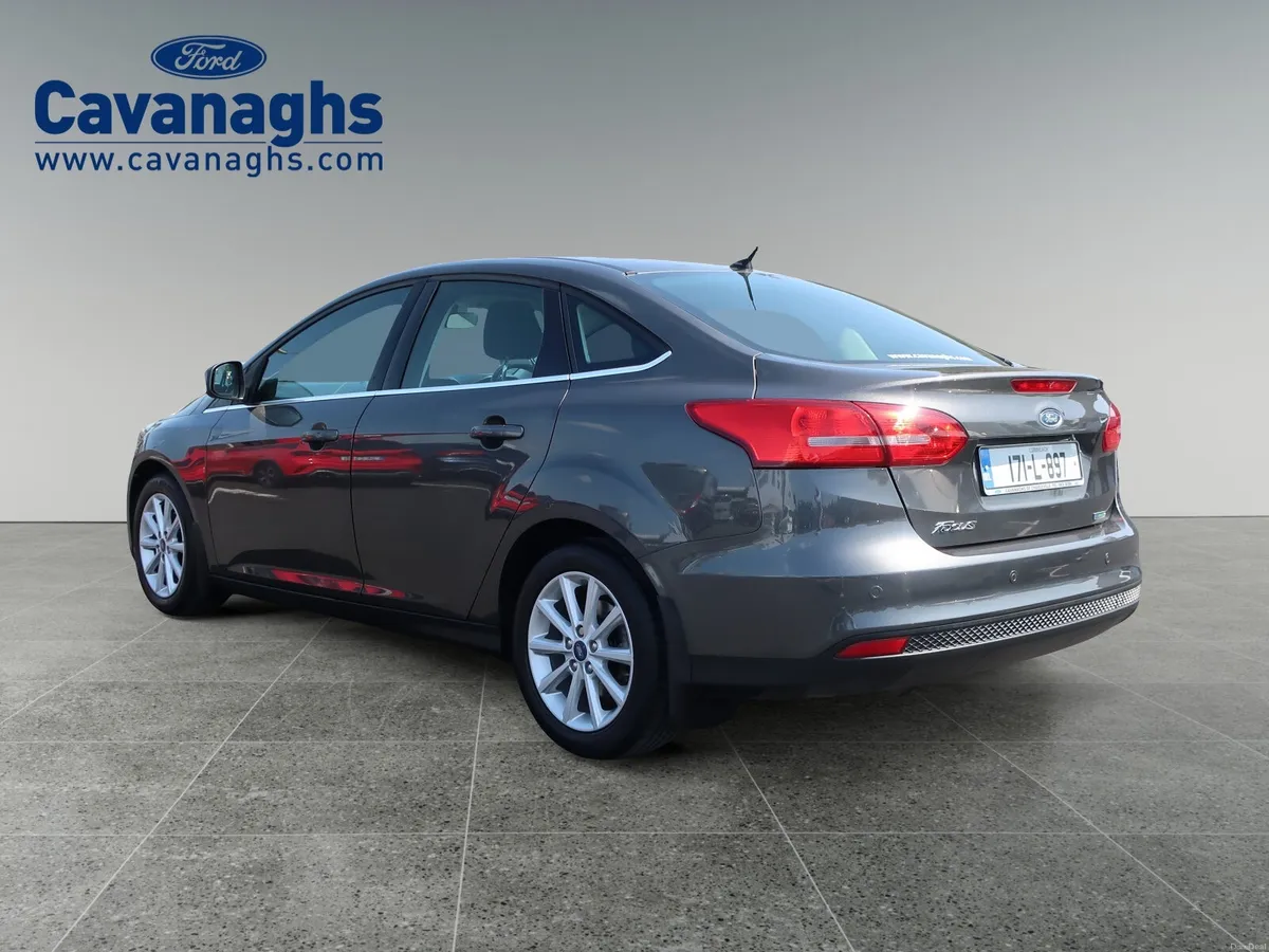 2017 Ford Focus 1.0 TITANIUM 4DR 125PS - Image 3