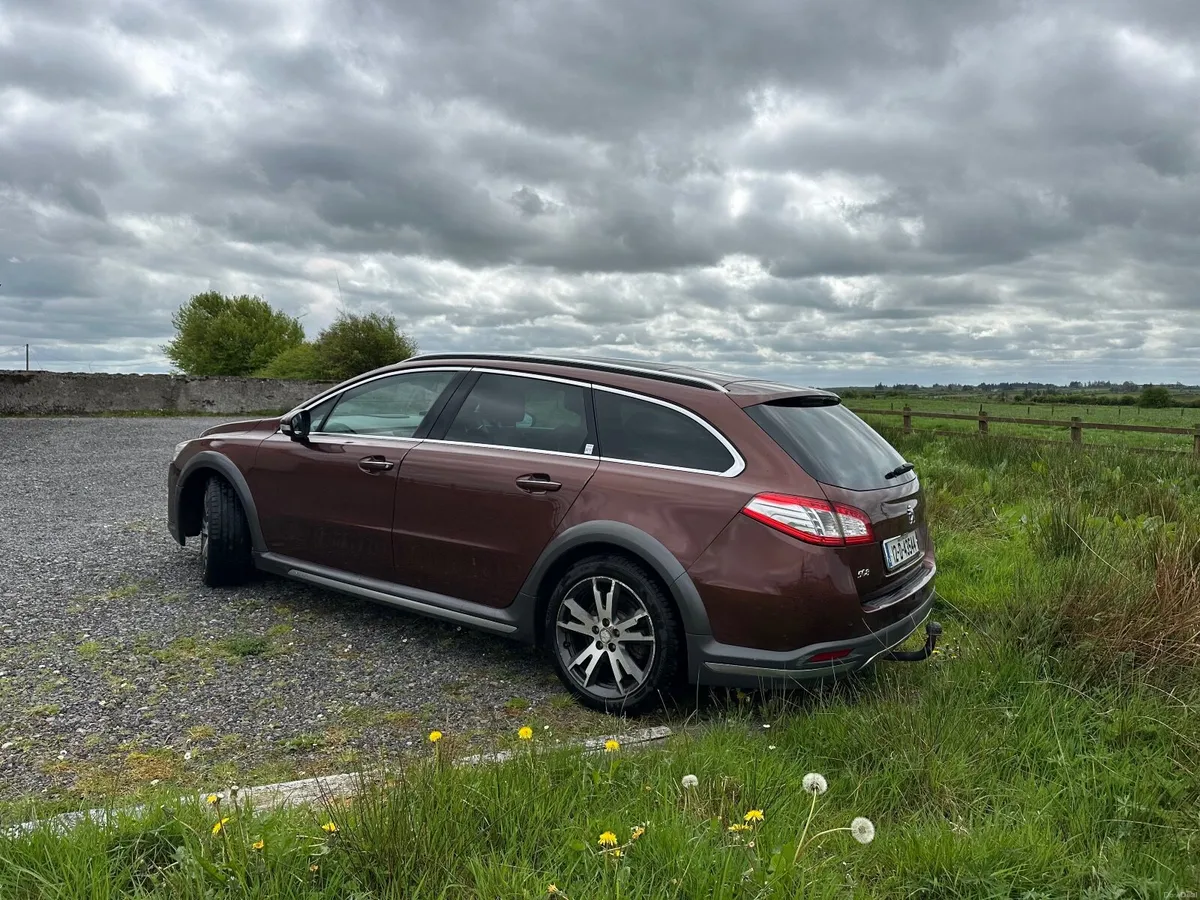 508 RXH Hybrid Automatic Top specs 4WD - Image 3